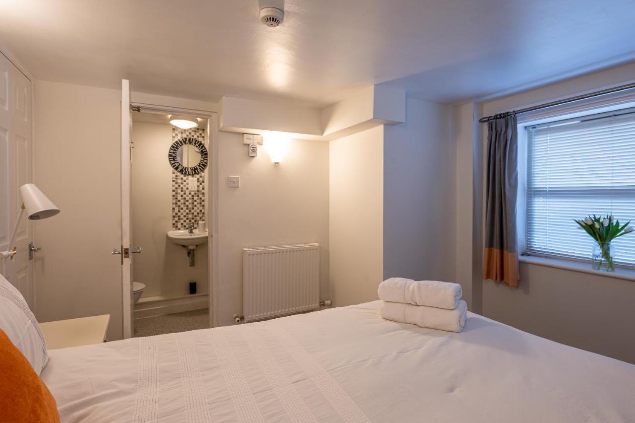 Stunning 5 Bedroom 5 En-Suite Victorian House In Harrogate Eksteriør bilde